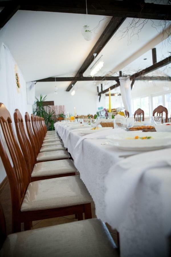 Gosciniec W Sadurkach Guest House Nałęczów Екстериор снимка